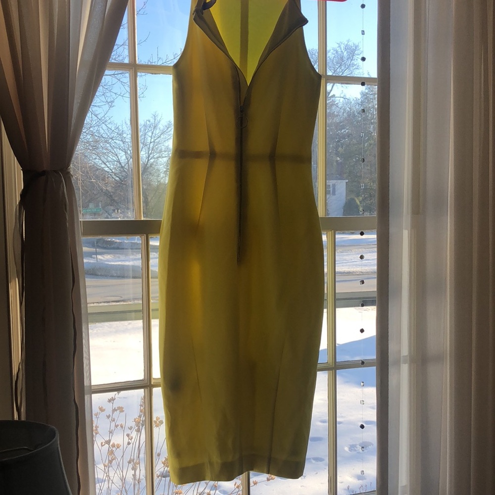 Gorgeous lemon Yellow midi dress size 2 - Picture 3 of 7
